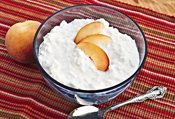 Fruit cottage cheese - a healthy breakfast in the water diet menu
